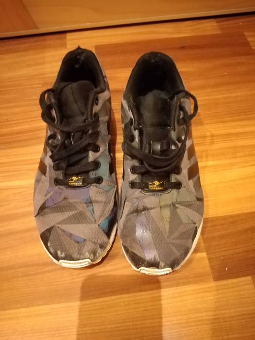 Ténis Adidas usados