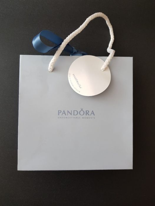 Продам оригинальный браслет Pandora