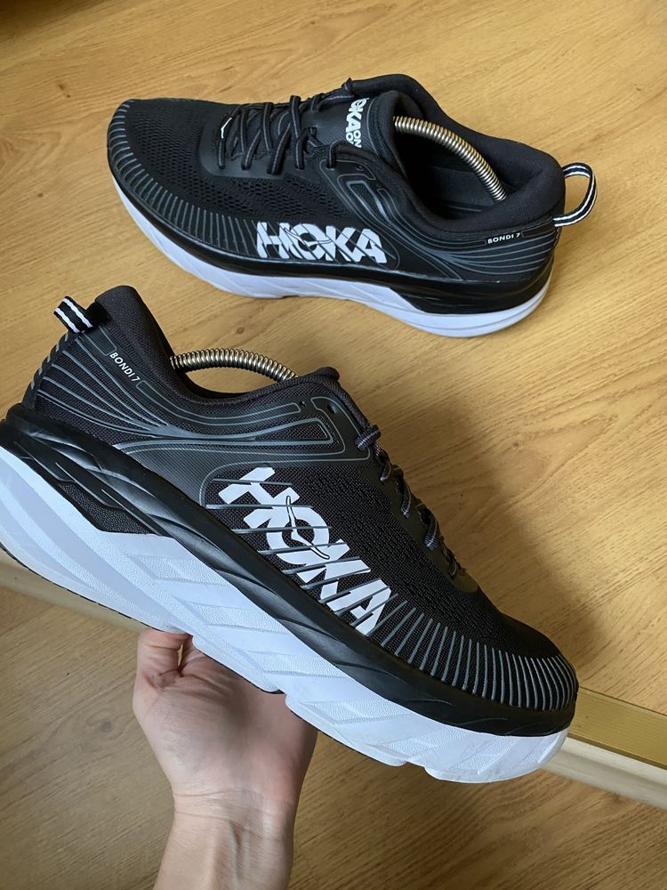 Кросівки HOKA Bondi 7  бігові кроссовки беговые