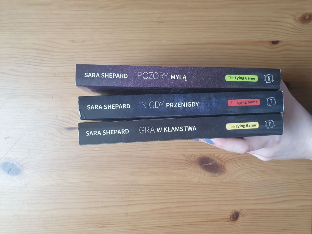 The Lying Game Sara Shepard tomy 1-3