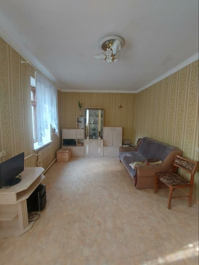 Продам дом в Харькове на Алексеевке без комиссионных .Сертификат.