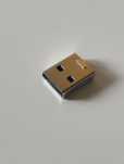 Tajemniczy ukryty pendrive 32GB