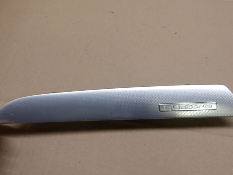 AUDI A4 B8 KOMBI 08-12 3.0TDI LISTWA DEKOR DESKI 8K1853190