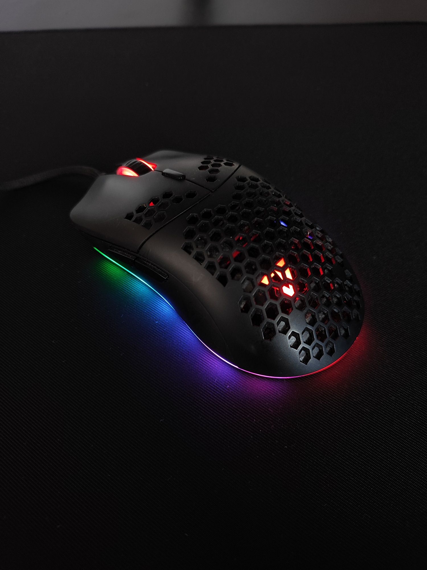 Myszka komputerowa do gier / gaming Modecom Volcano Shinobi rgb