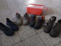 Botas/sapatos de trabalho.