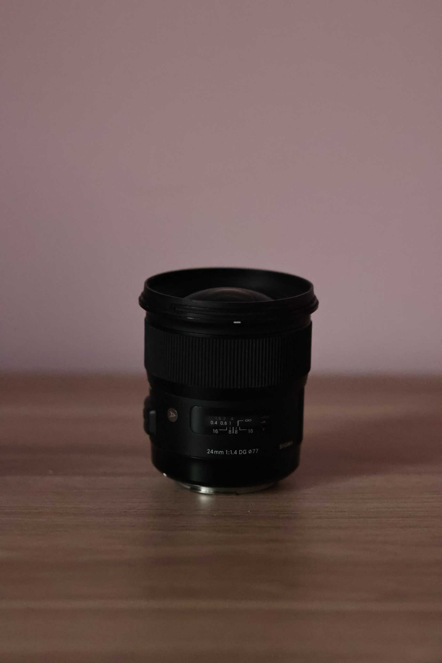 Obiektyw Sigma DG Art 24 mm f. 1,4  EF Canon *jak nowy