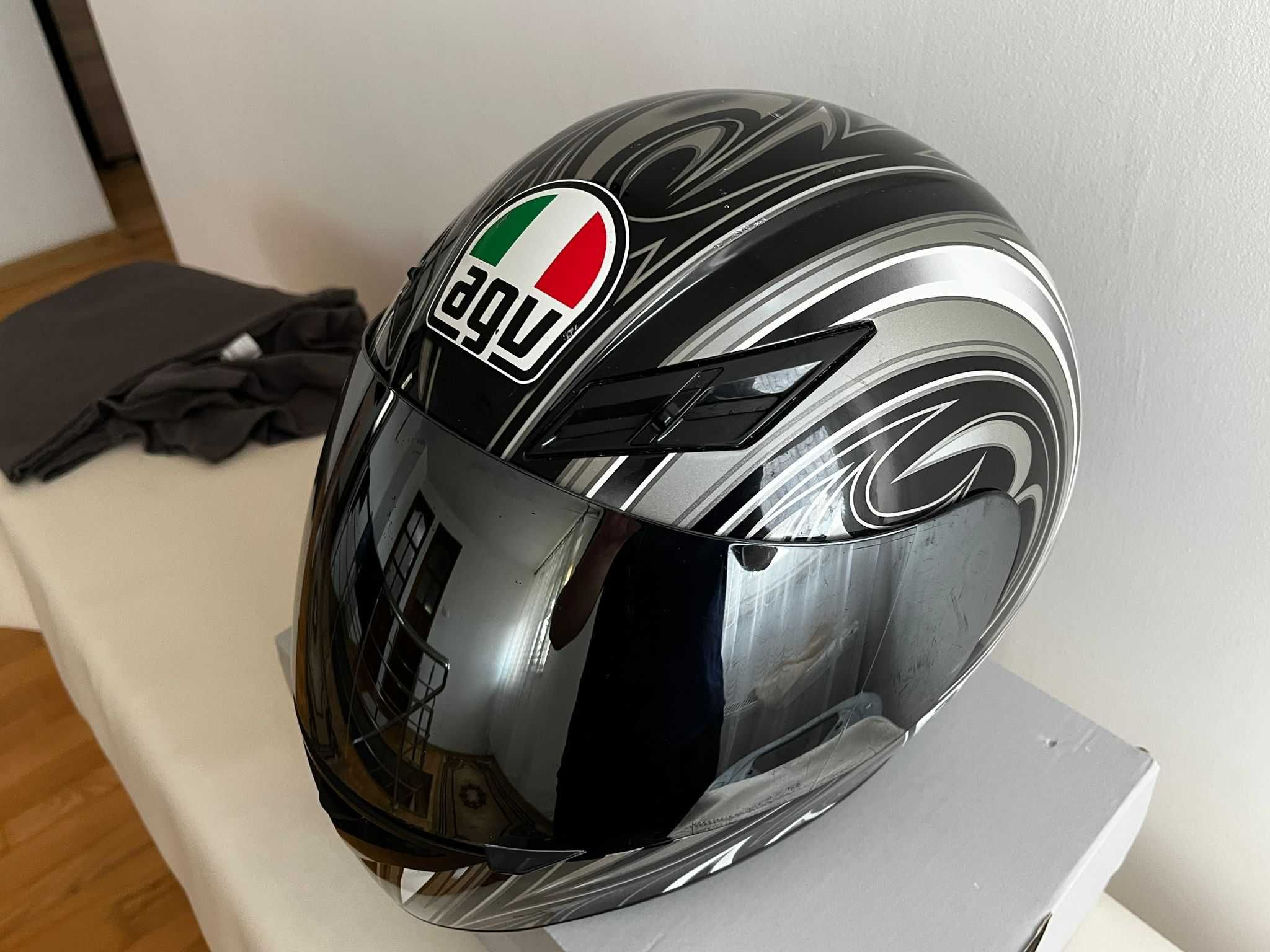 Kask AGV K-3 L w dobrym stanie