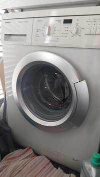 Máquina de lavar roupa SIEMENS
