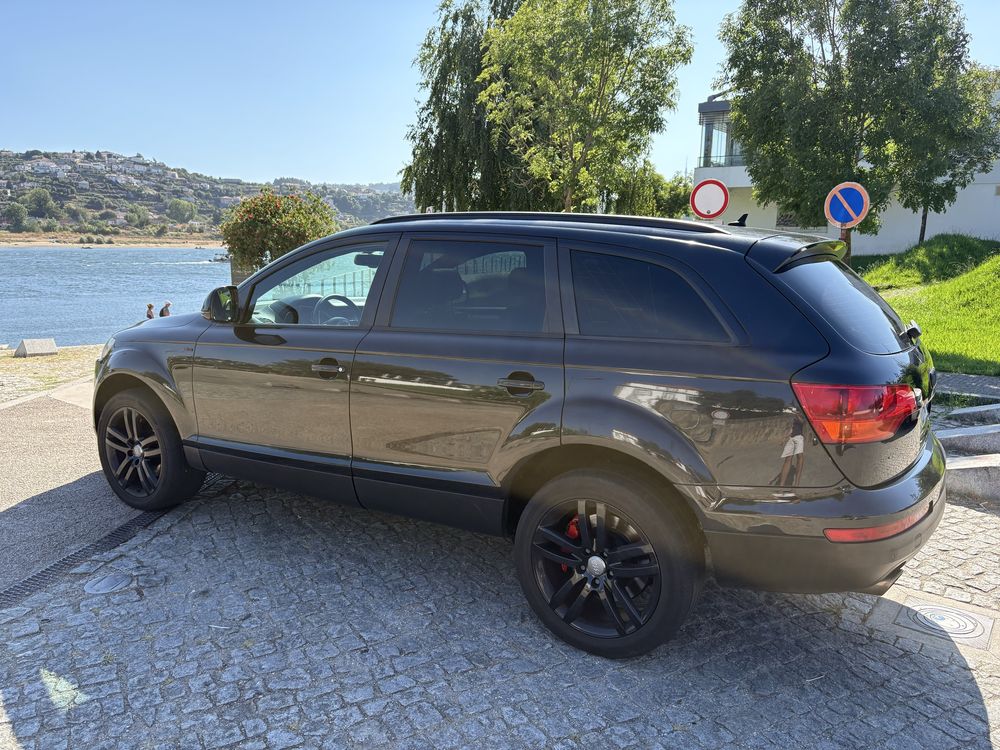 Audi Q7 4200 FSI V8 atmosférico