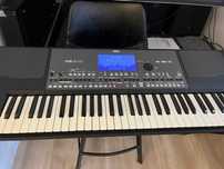 Korg Pa 600 sprzedam