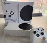 Xbox Series S 512gb ssd z padem