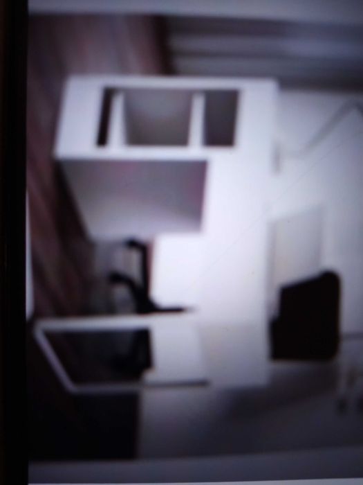 Biurko z szafką Ikea Micke