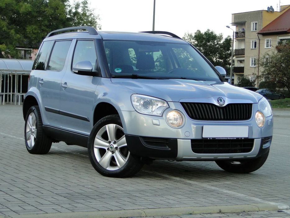 Skoda Yeti 4x4-Navi-PanoramaDach-Grzane Fotele-Alusy-4x4!!
