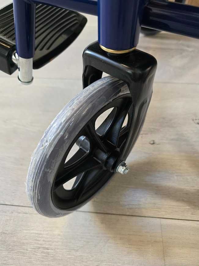 Mobiclinic Alcazar wózek inwalidzki ortopedyczny max 100kg szeroki 64