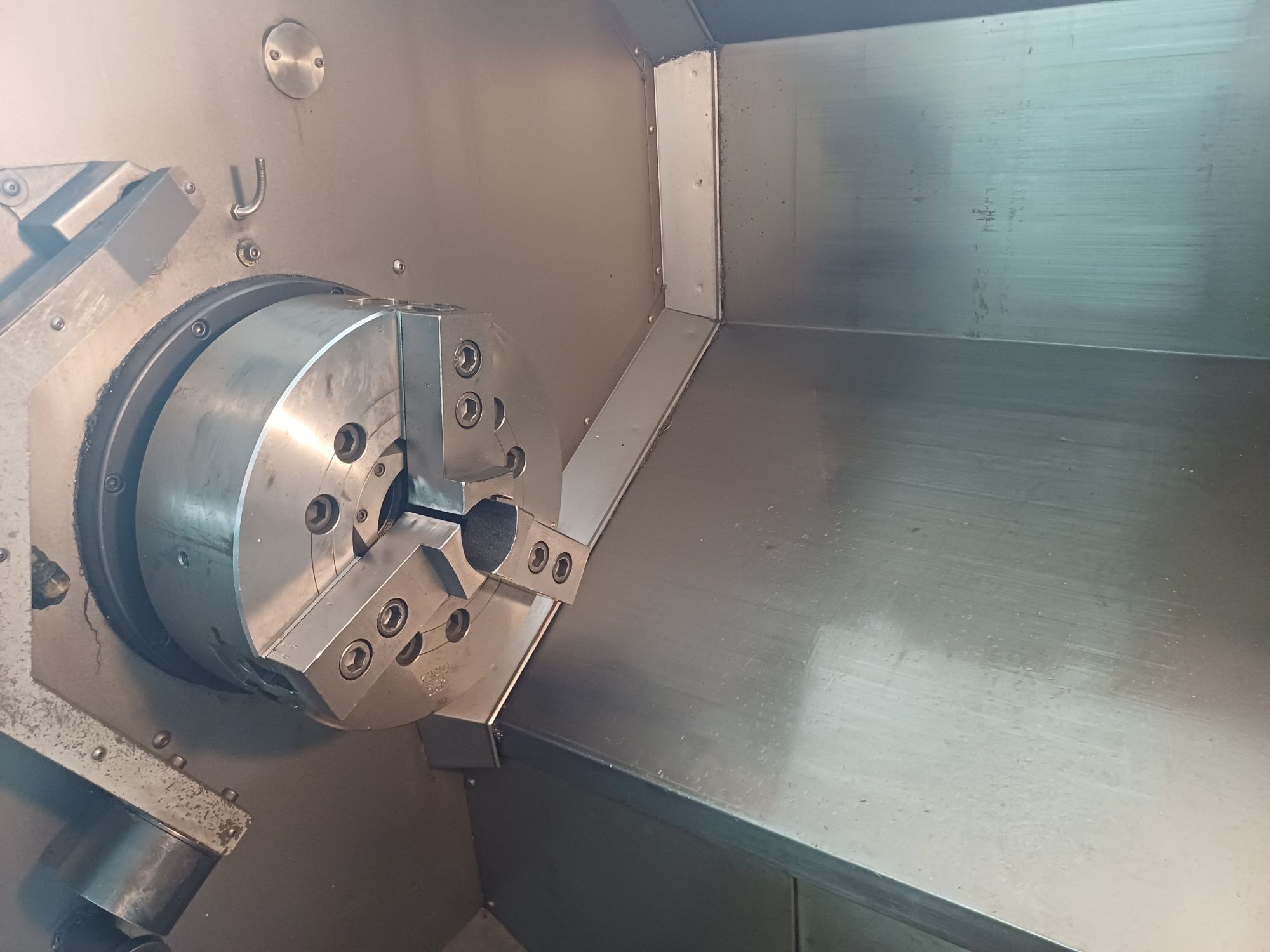 Tokarka Haas SL-30 cnc przelot 103mm