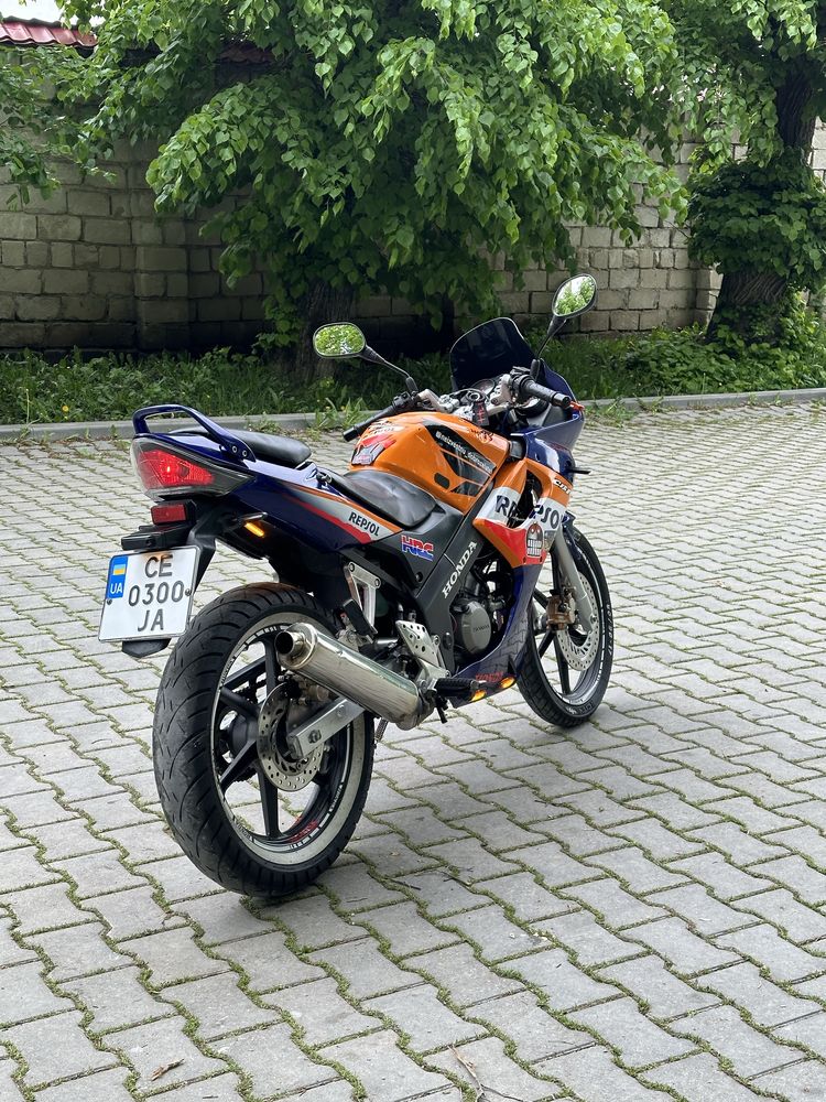 Продам Honda cbr 125 r