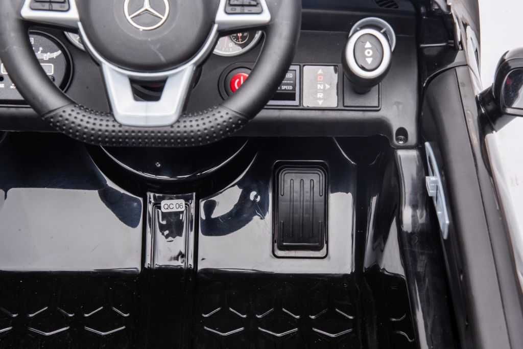 Auto Na Akumulator Mercedes SLC 300