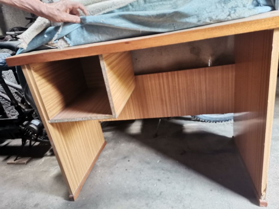 Secretaria em Formica