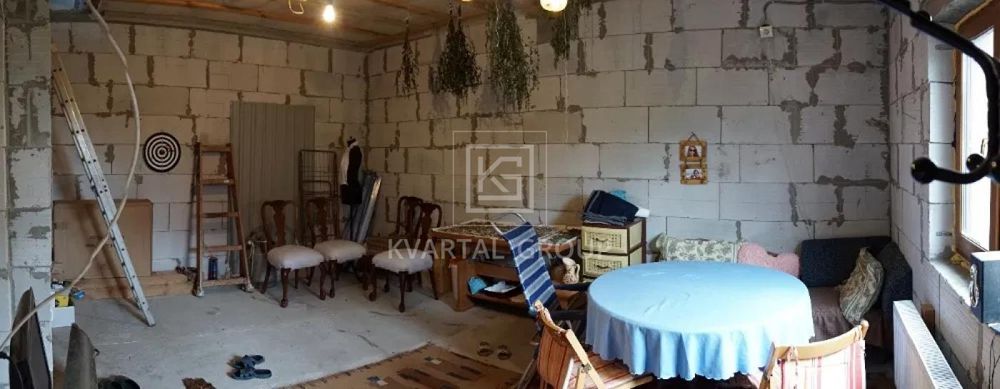 Продам два будинки за ціною одного!