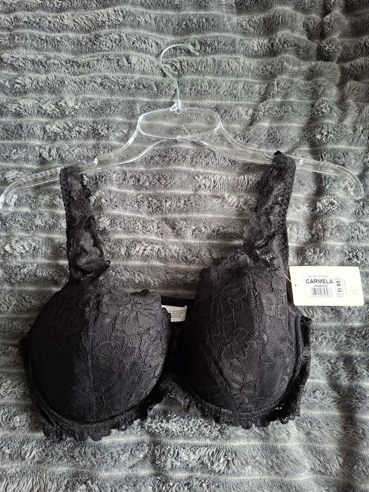 Nowe biustonosze 80D 85 D 80C