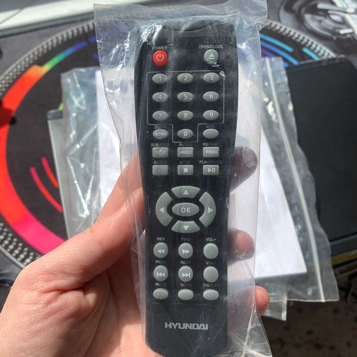 DVD плеєр Hundai DV2X361DU (region 2)