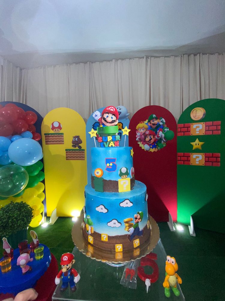 Bolos decorados para festa | cake designer