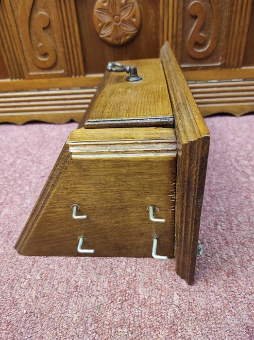 Drewniana Półka z szufladą na klucze 40 cm,