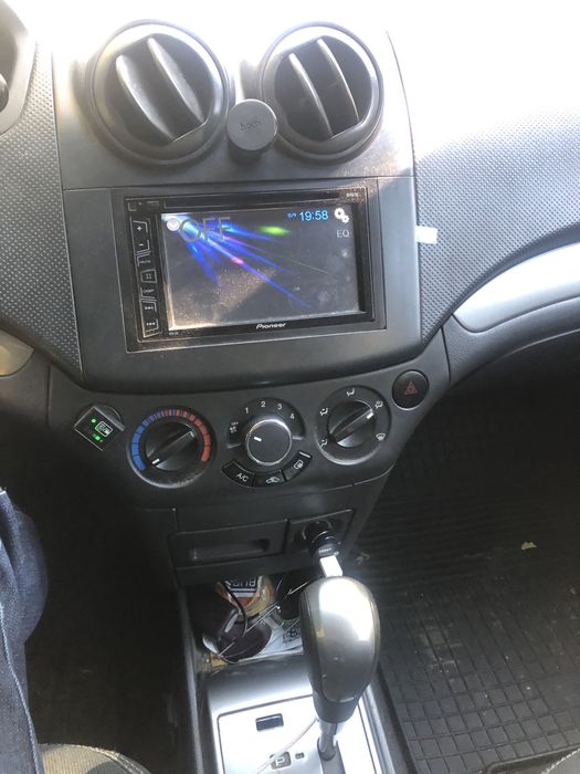 Продам шевроле авео 2006 год. газ-бензин