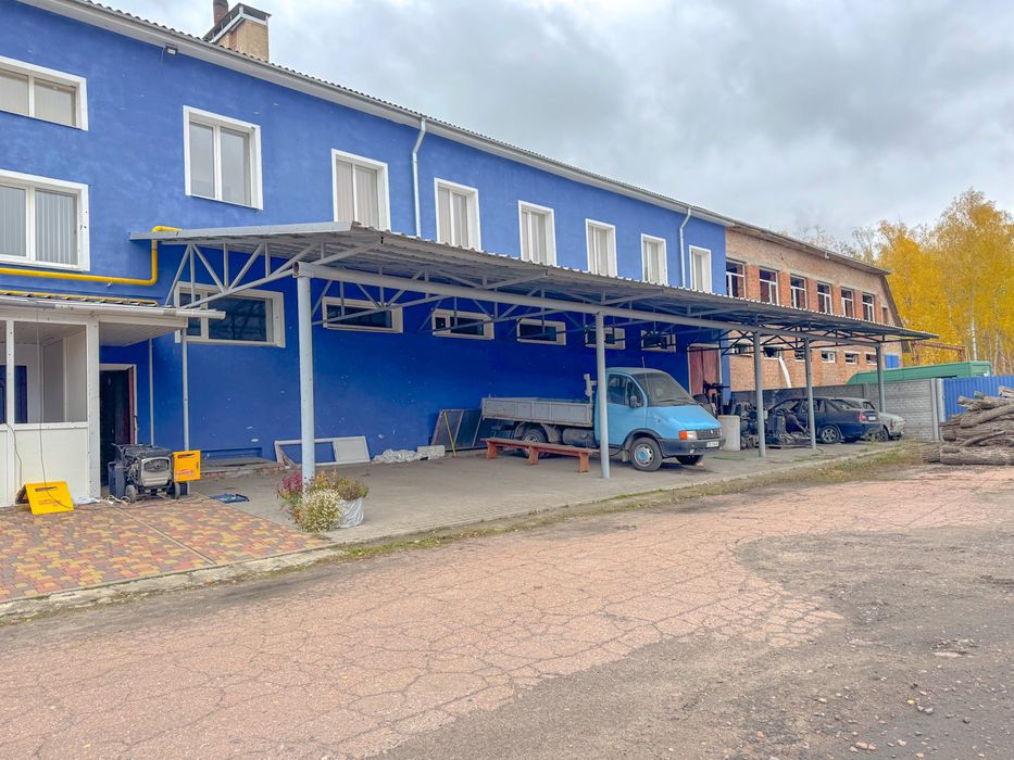 Здам сухий склад 100 м2 з рампою