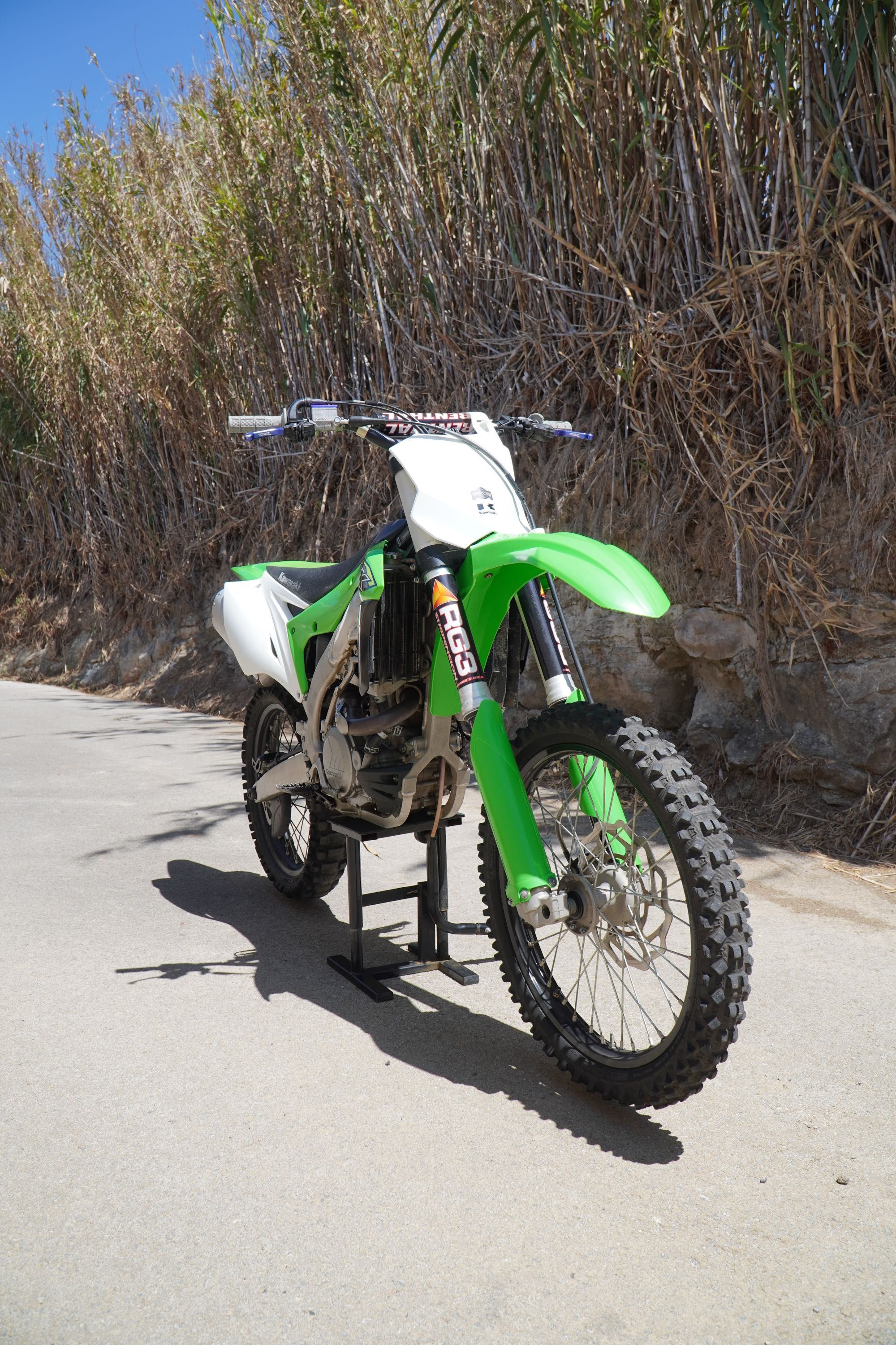 Vendo kawasaki Kx 450 F de 2017