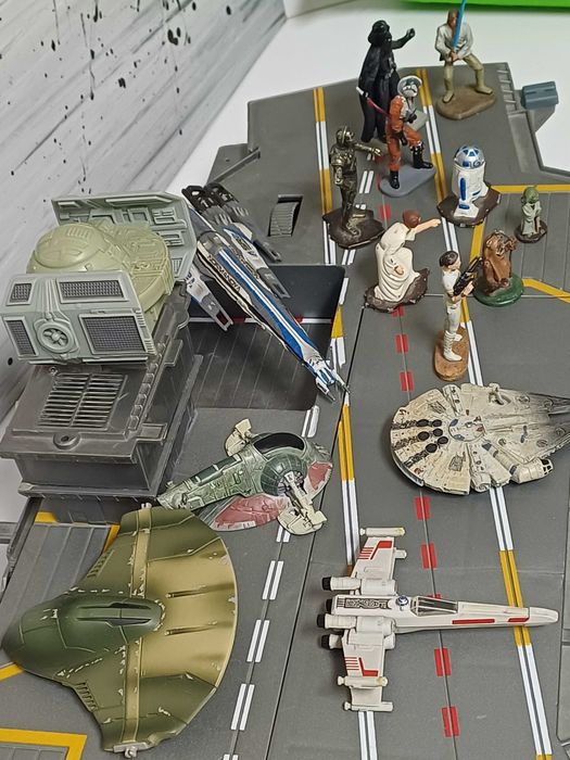 Guerra das Estrelas figuras e naves em chumbo 15 unidades