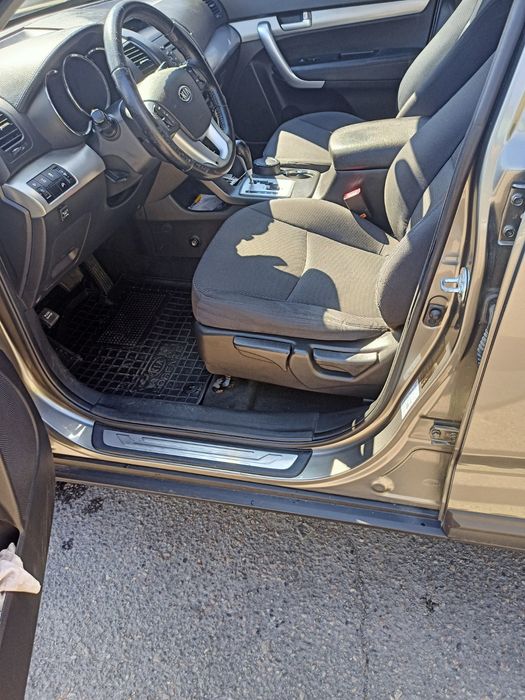 Продається авто Kia Sorento