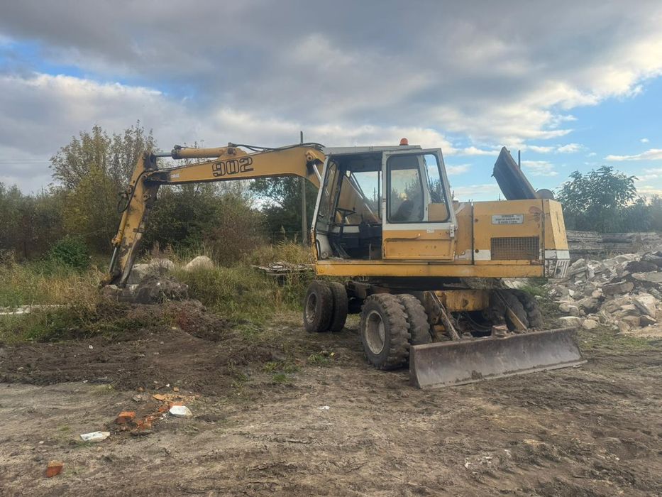 Продам есковатор liebherr 16тон