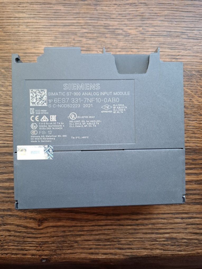 3szt! SIEMENS SIMATIC S7-300 6ES7-331-7PF01-0AB0