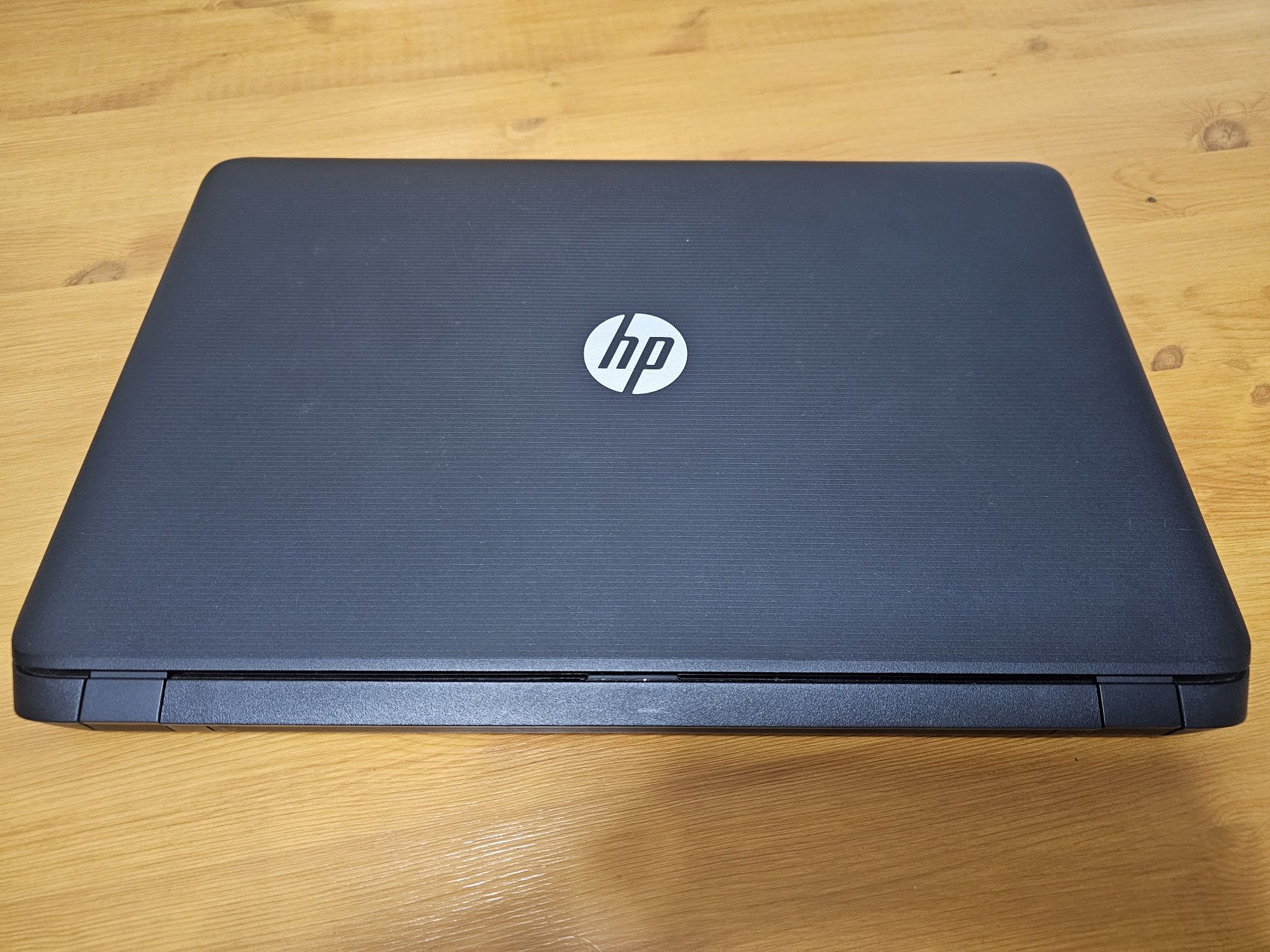 HP notebook 17-p100np