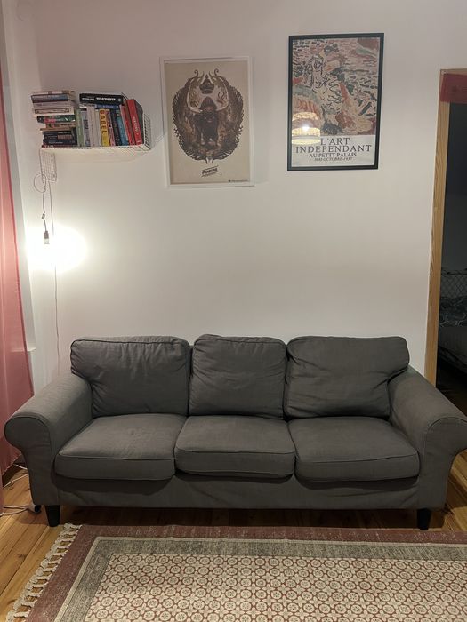 Zarezerwowana Ektorp sofa nierozkładana oddam za darmo