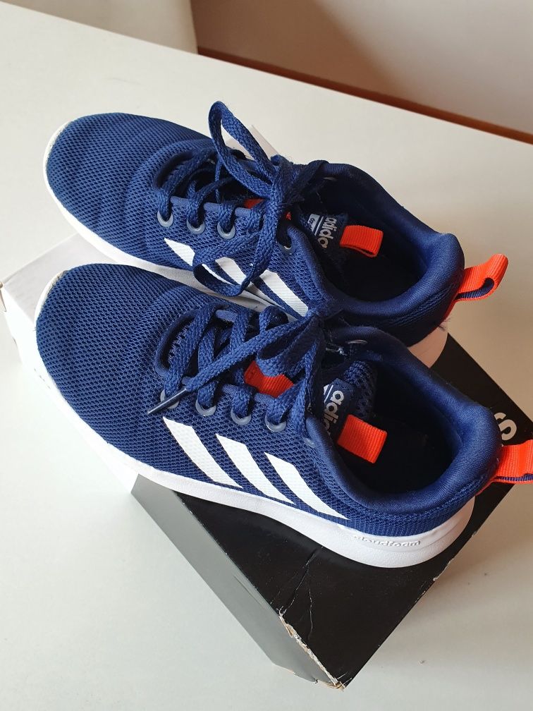 Buty sportowe chłopięce 30 Adidas