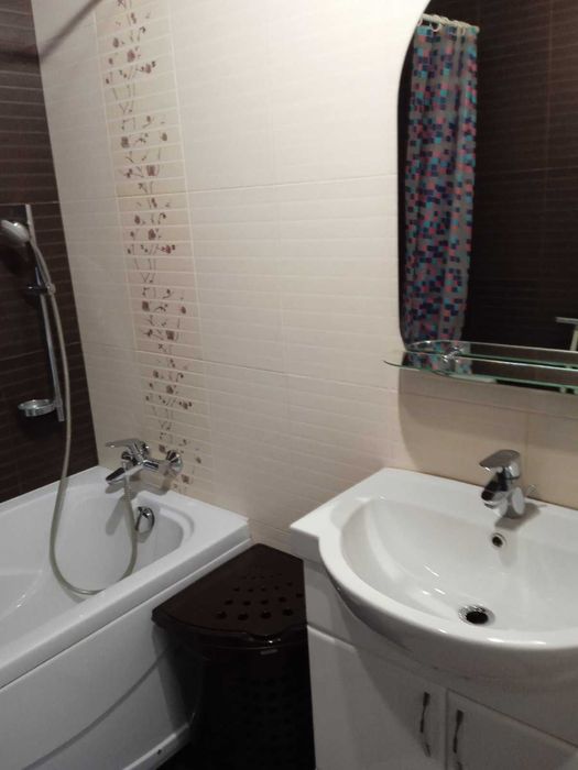 Продам 1-кімнатну квартиру в районі "Глобала".