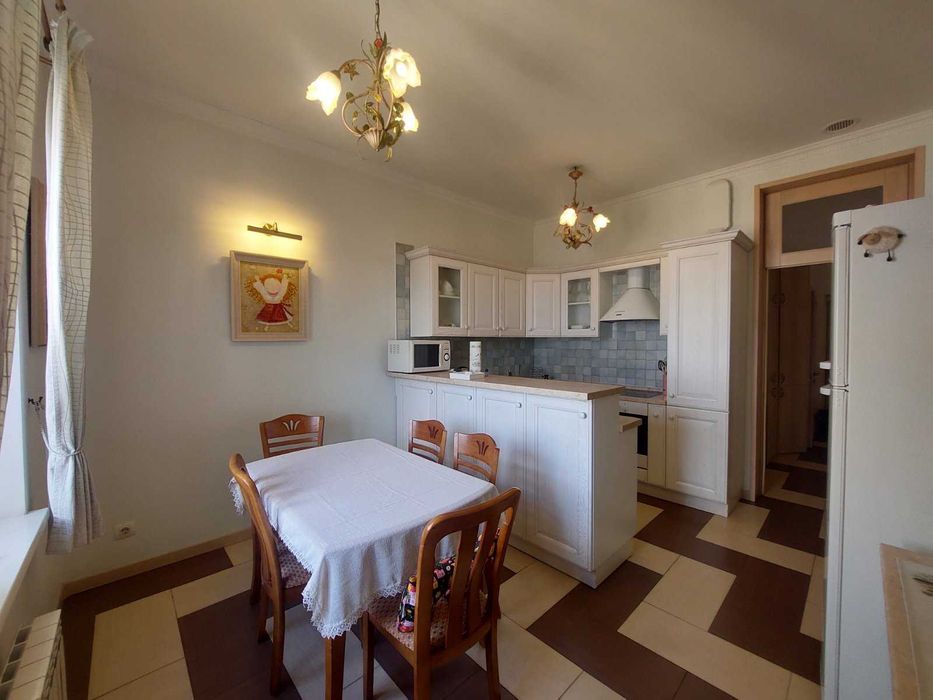 Оренда дворівневої 3к, Дмитрівська, 69,ЖК Златоустівський