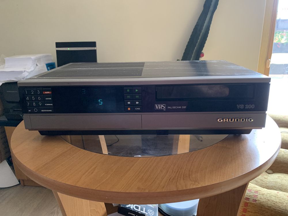 Grundig vs200 magnetowid dla kolekcjonera