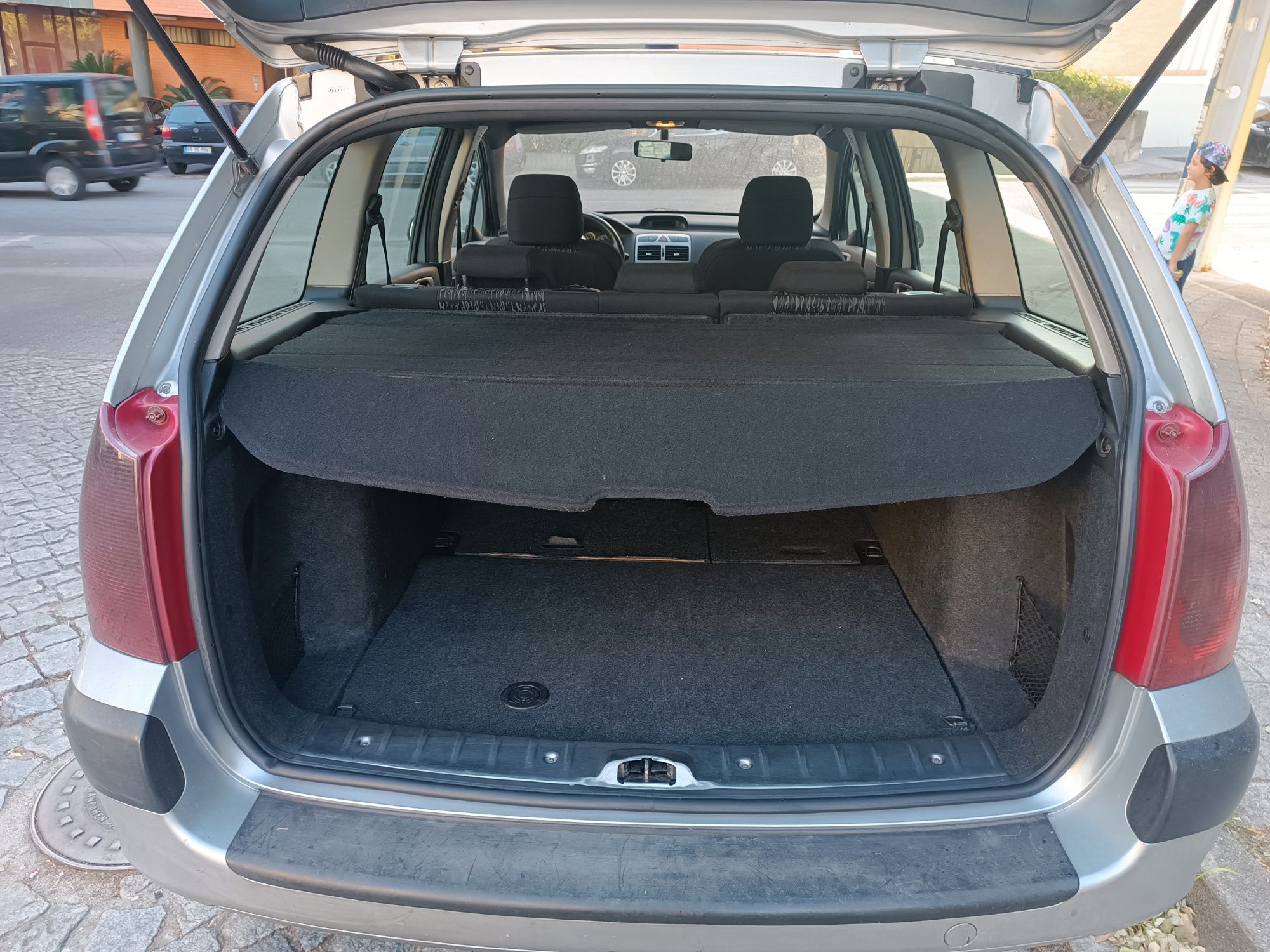Peugeot 307, 1.6 HDI - com avaria