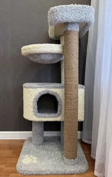 Когтеточка с домиком для котика