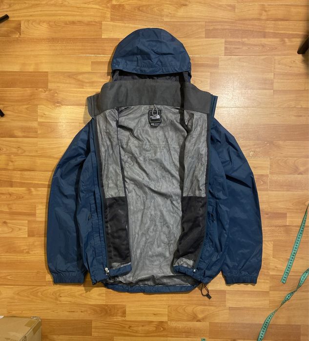 (L) THE NORTH FACE курточка на мембране весенняя осенняя tnf