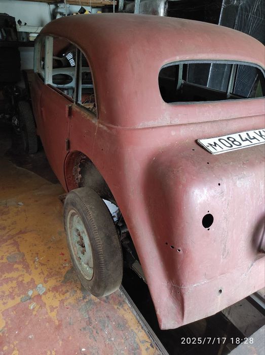 Продам Москвич 401