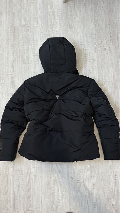 Куртка GUESS оригінал !