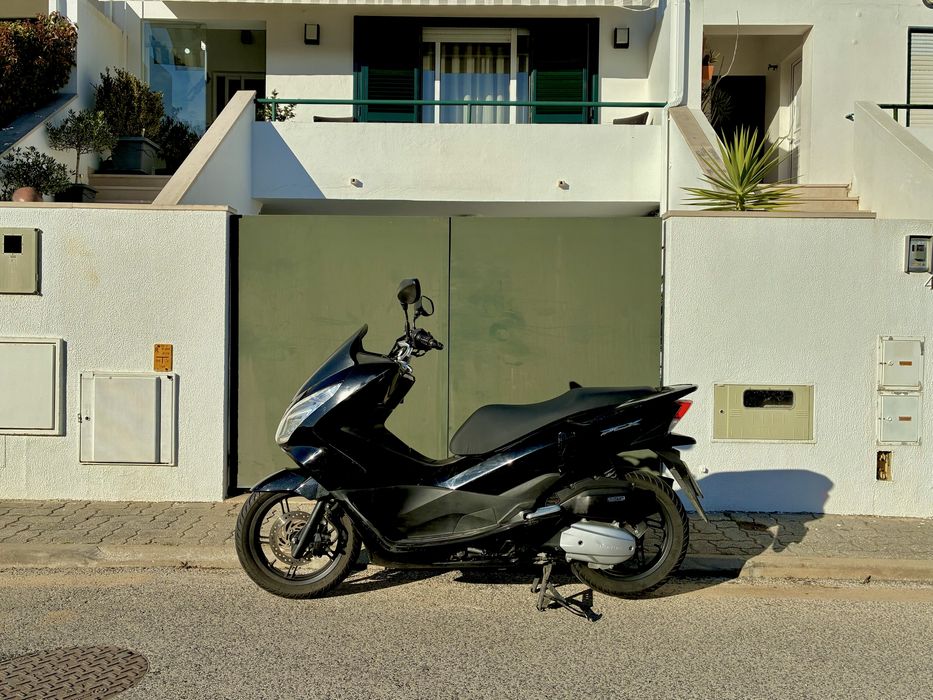 Honda PCX 2015 - 22,500 km’s