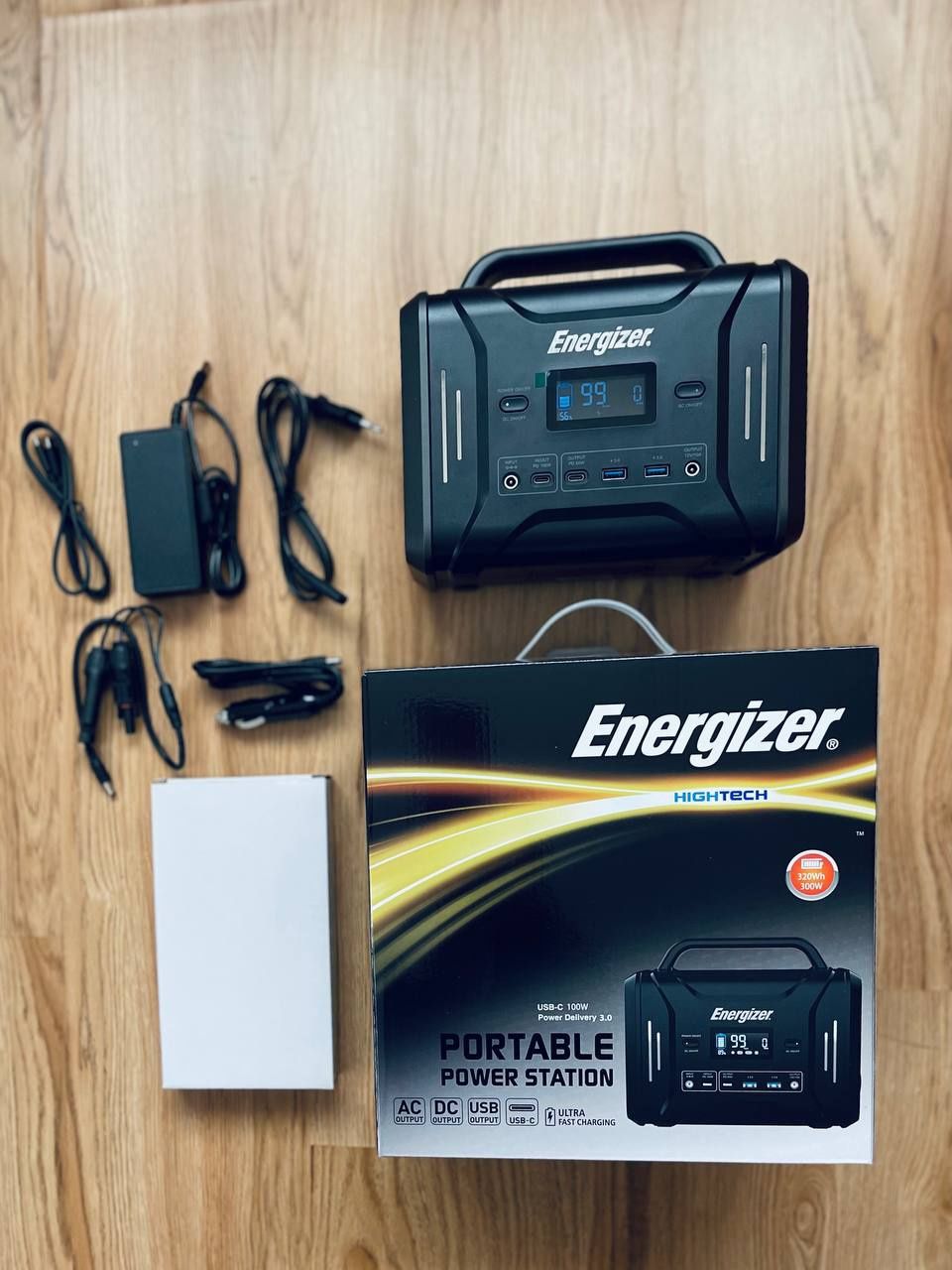 Зарядна станція Energizer PPS320 270000 mAh Зарядная станция