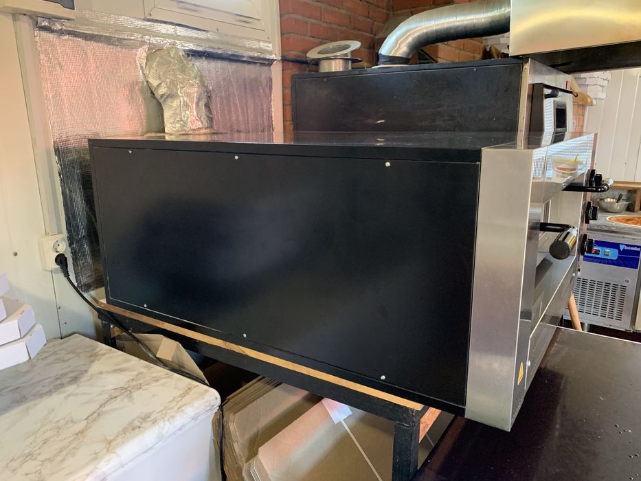 Продам газову піч для піци GGF G6 (італія).