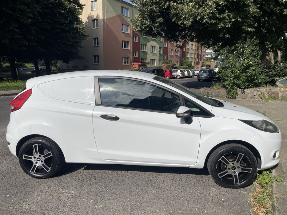 Ford Fiesta VAN VAT 1