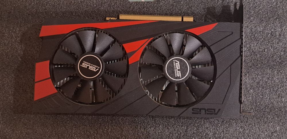 Placa gráfica Asus  GTX 1050Ti 2Gb